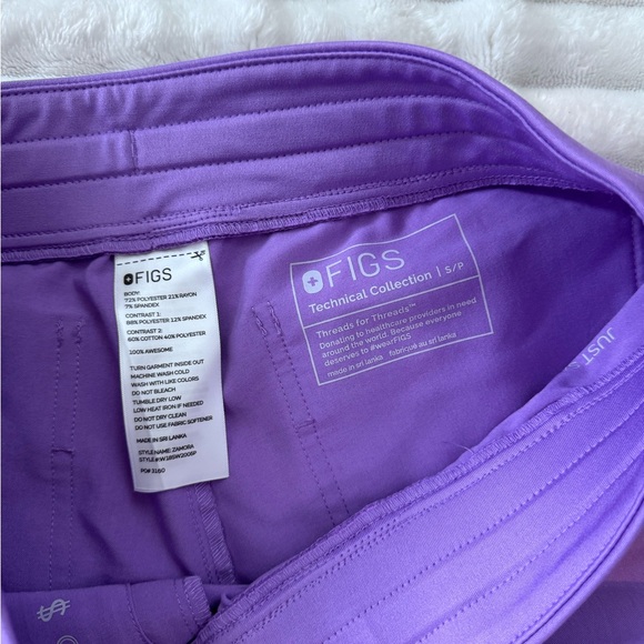 FIGS Scrub Pants Zamora Joggers- Lilac Dawn- Small/Petite - Picture 6 of 6